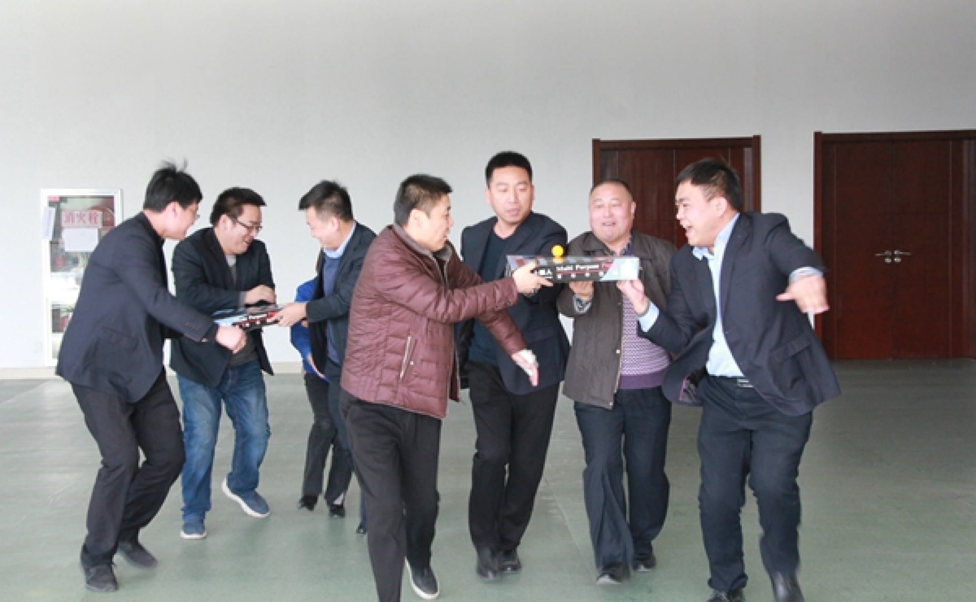 營(yíng)銷分公司舉辦“喜迎新年，鼠你最棒”趣味比賽