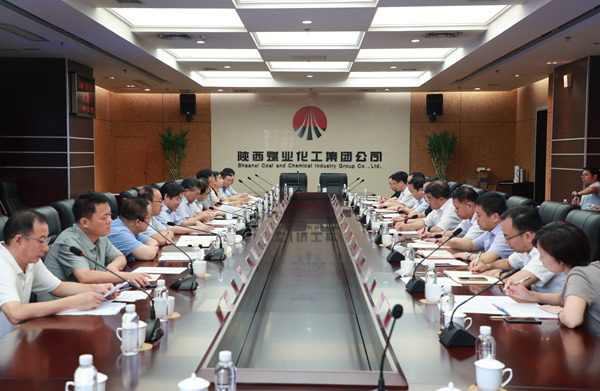 楊照乾會見河南能源化工集團(tuán)董事長馬富國一行